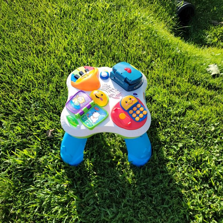Fisher-Price Laugh And Learn Table - photo 4