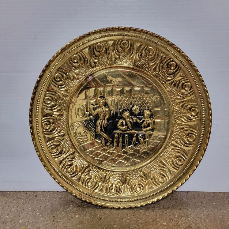 Brass Saloon Inn Plate