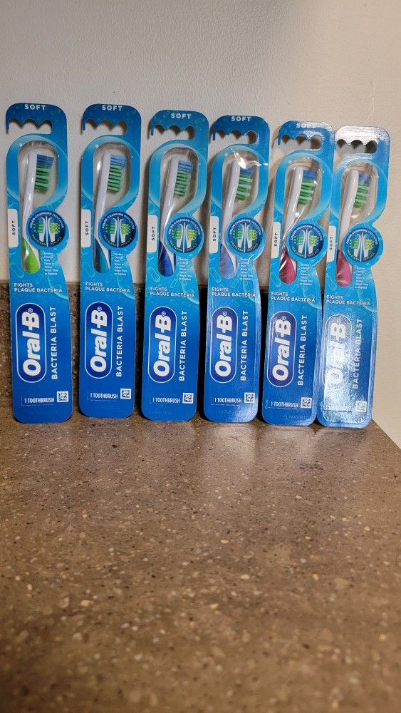 Oral-B Toothbrush Bacteria Blast