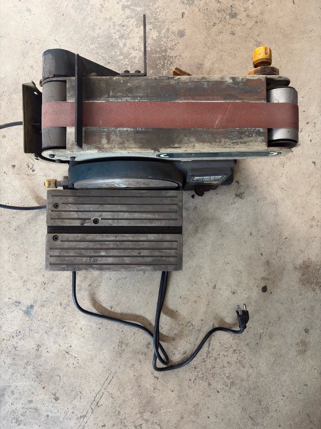 Mastercraft Belt and Disc Sander - 120 Volts - photo 4