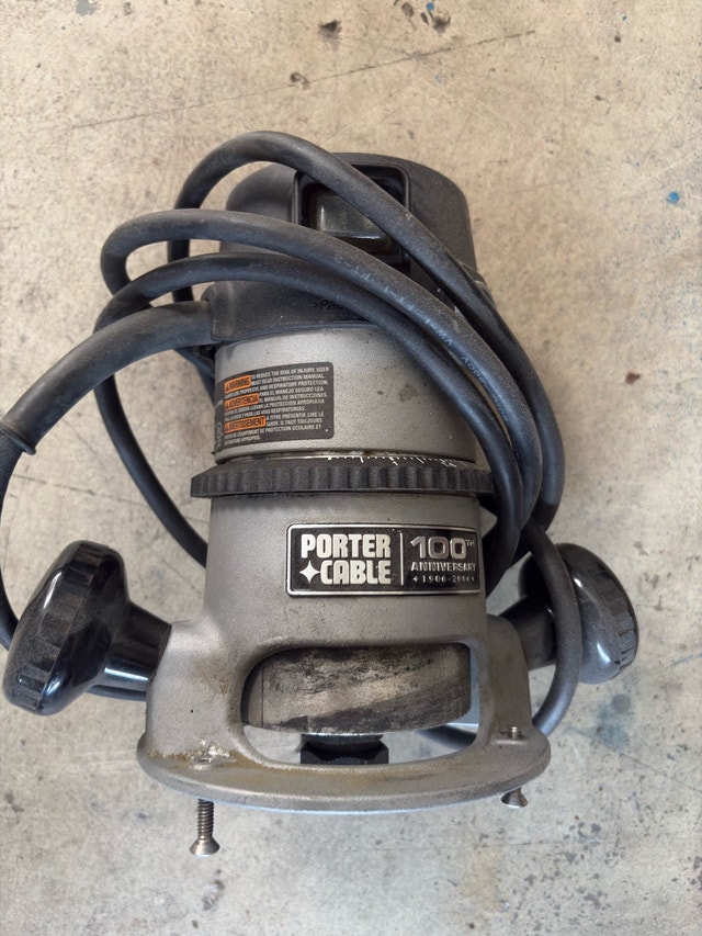PORTER-CABLE 690LR 1.75 HP Corded Fixed-Base Router