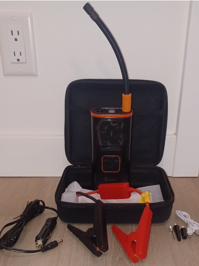 (BRAND NEW) 12V Portable Emergency Jump Starter & Air Compressor - photo 2