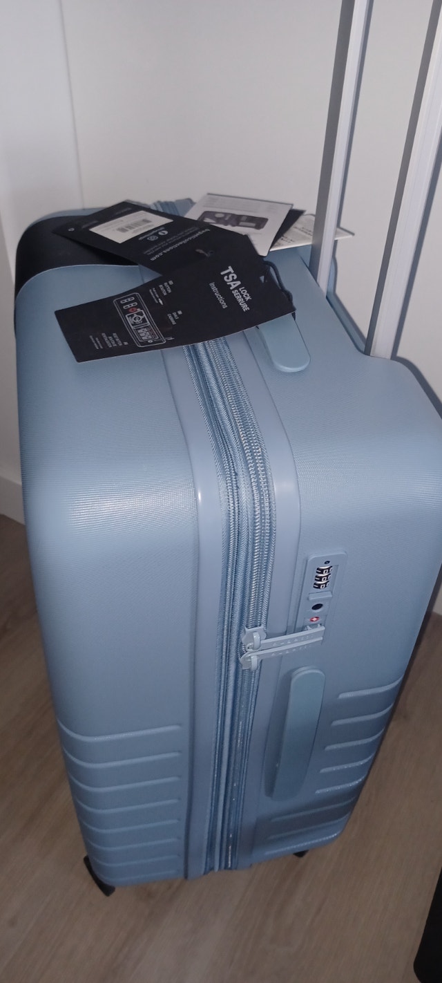 (BRAND NEW) Bugatti 26.5" Luggage Hardside Spinner ABS Lock - photo 3