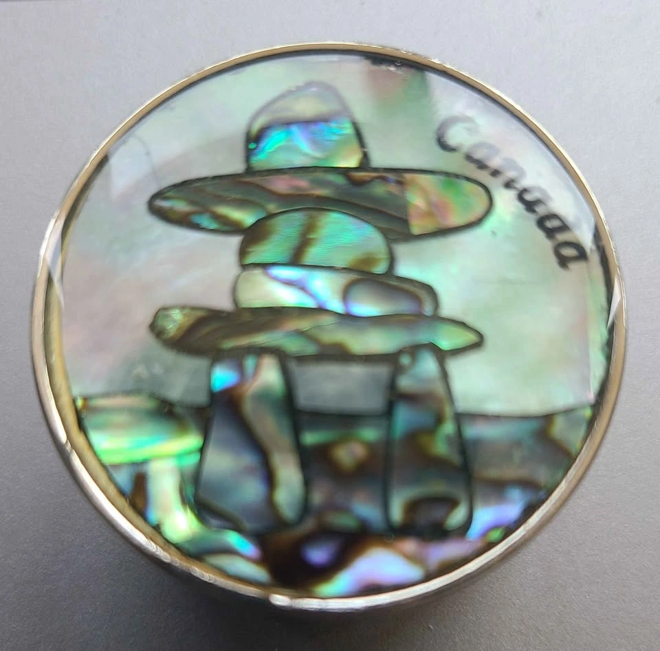 Canada Inukshuk Abalone Shell Pill Box - photo 5