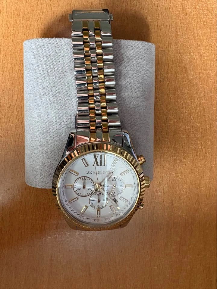 Michael Kors two tone watch - photo 4