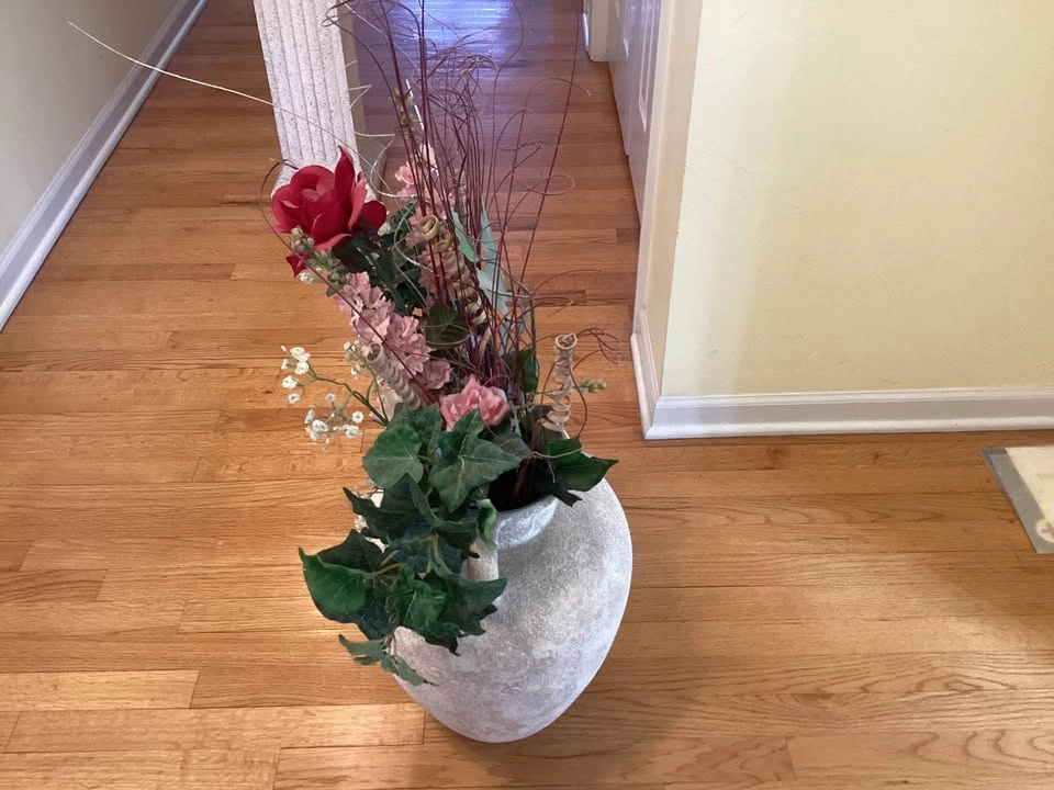vase - photo 2