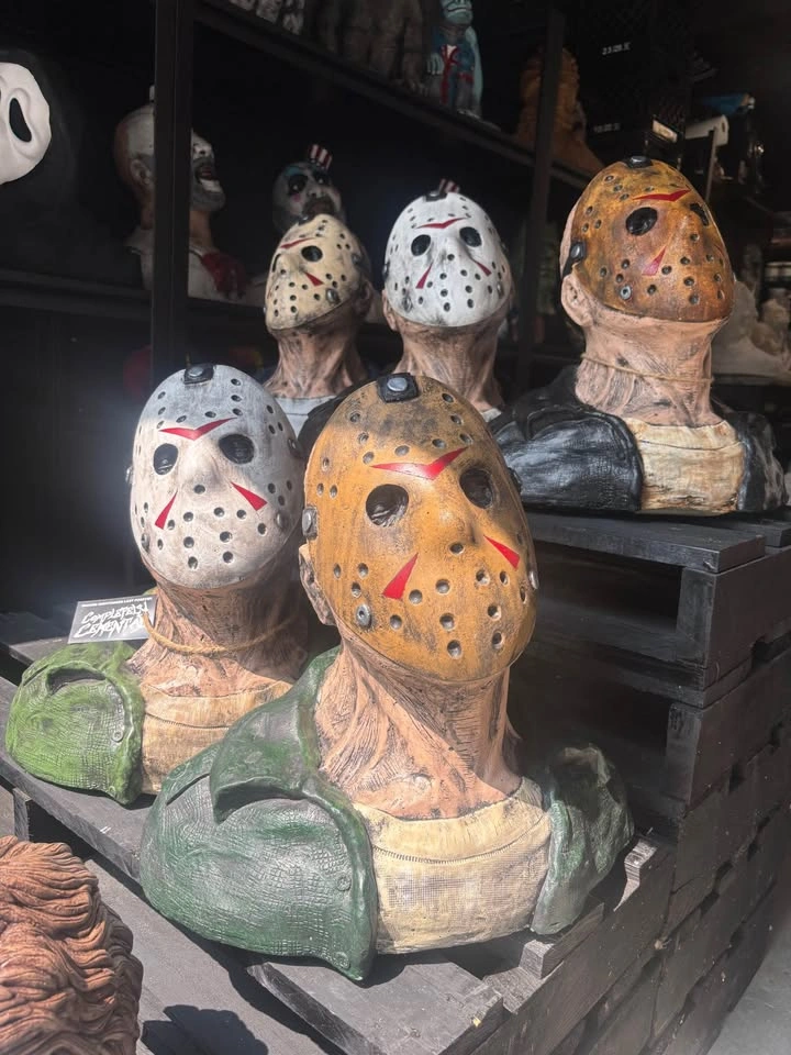 JASON(s) life sized bust - photo 2