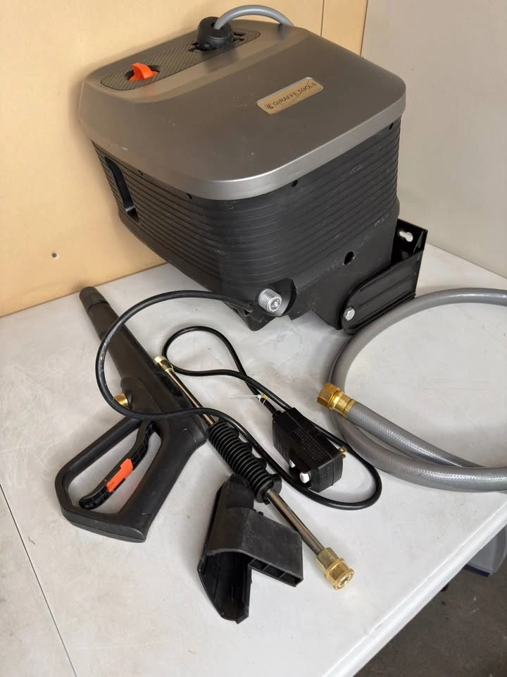 Giraffe Tools 2500 PSI Electric Pressure Washer 65 ft Hose - photo 2
