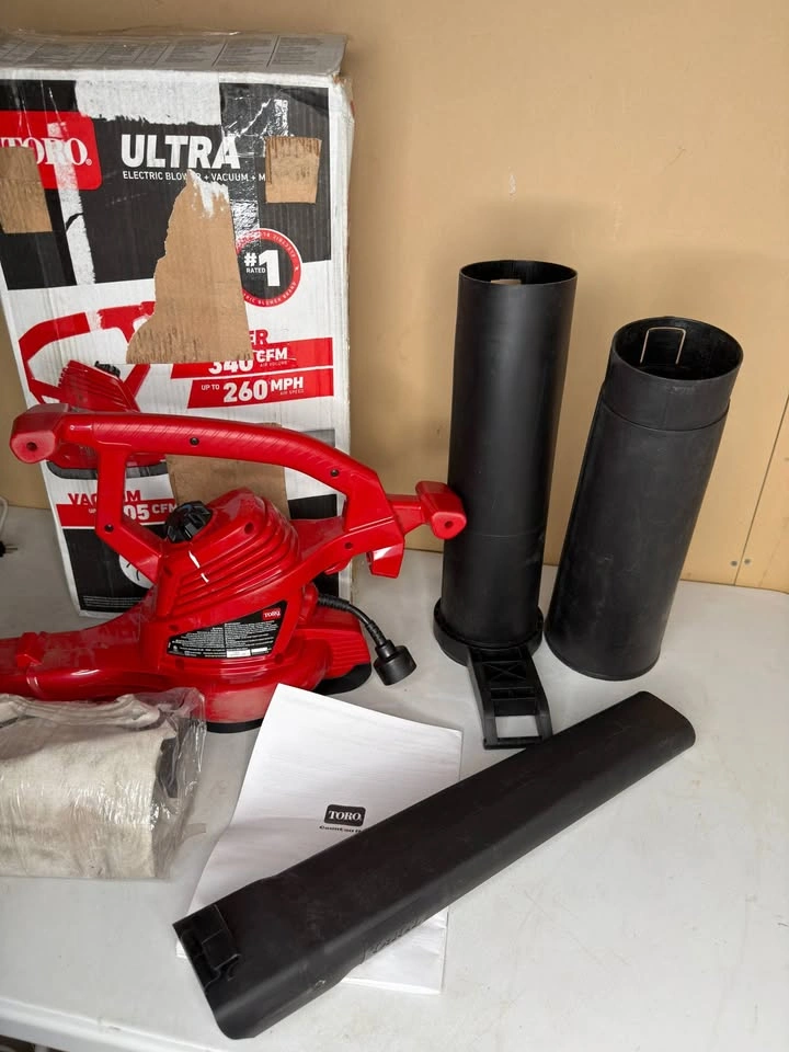 Toro Battery-Powered Leaf Blower & Vacuum - photo 4