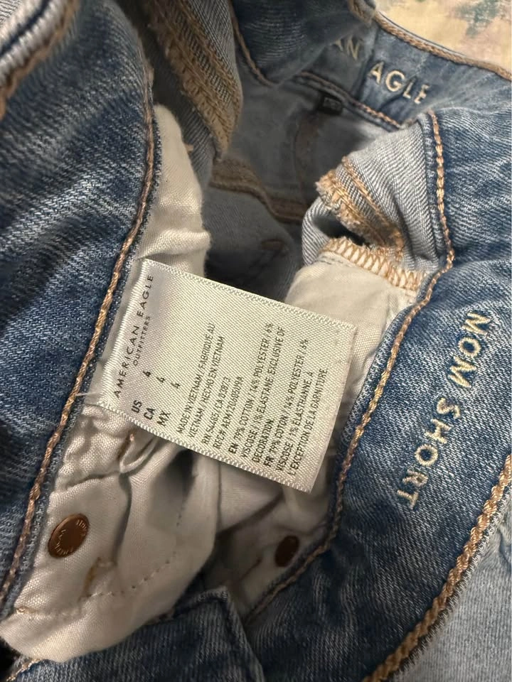 American Eagle size 4 mom shorts - photo 3