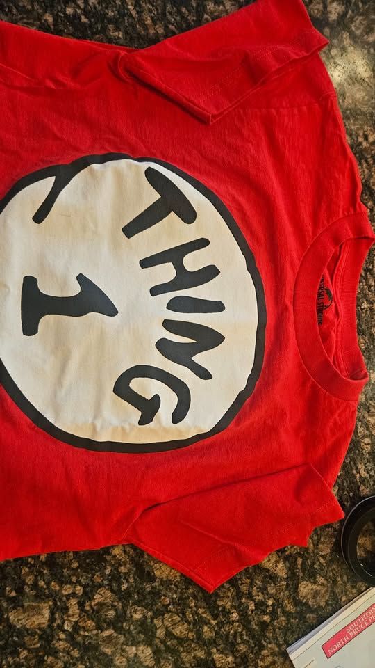 Universal Studios Thing 1 Shirt - photo 3