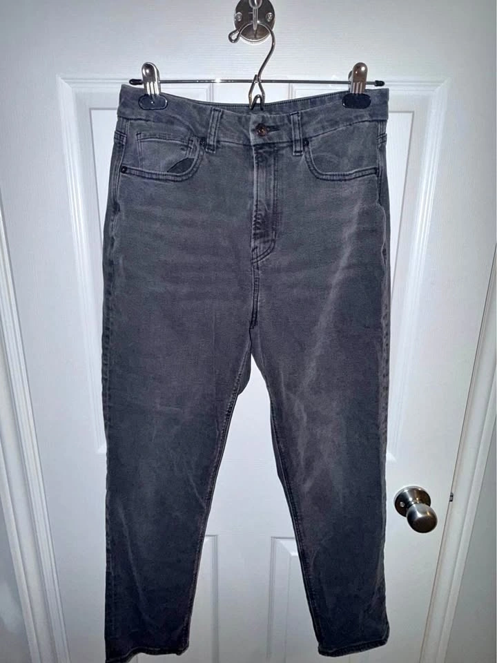 American Eagle size 6 curvy mom jean