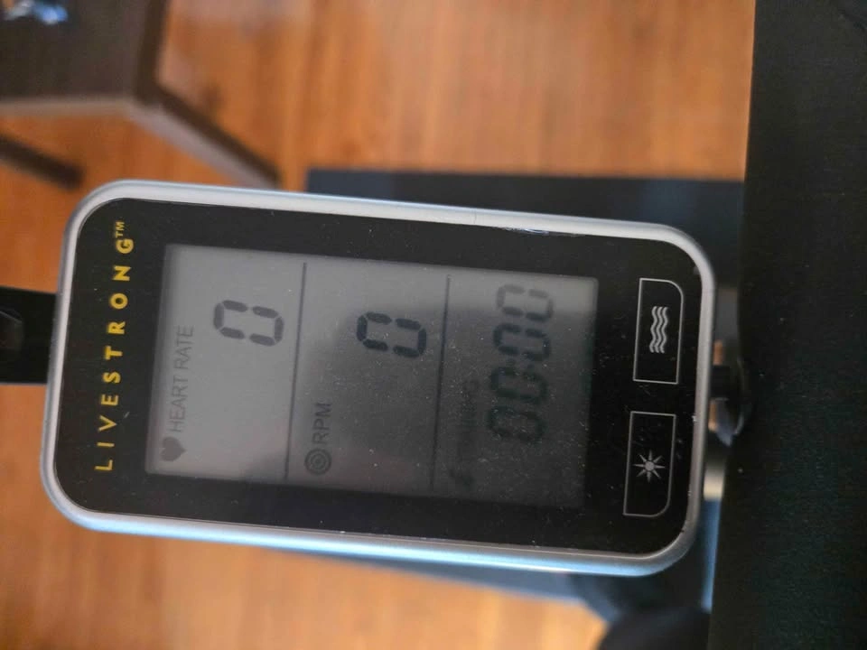 Livestrong Indoor Cycle - photo 3