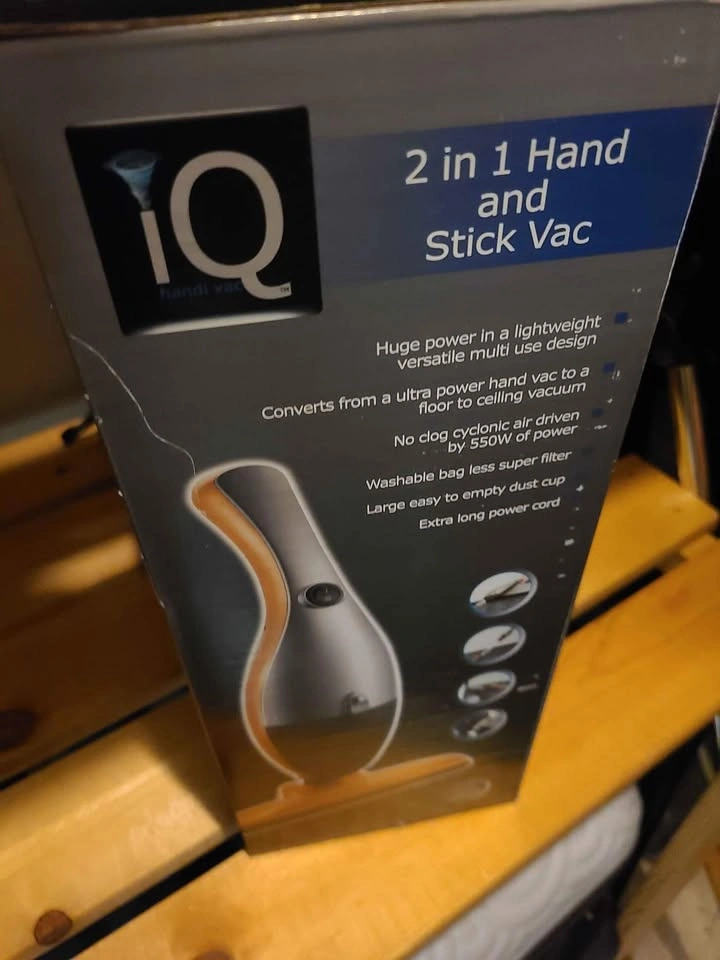 iQ 2 in 1 Hand and Stick Vac - photo 5