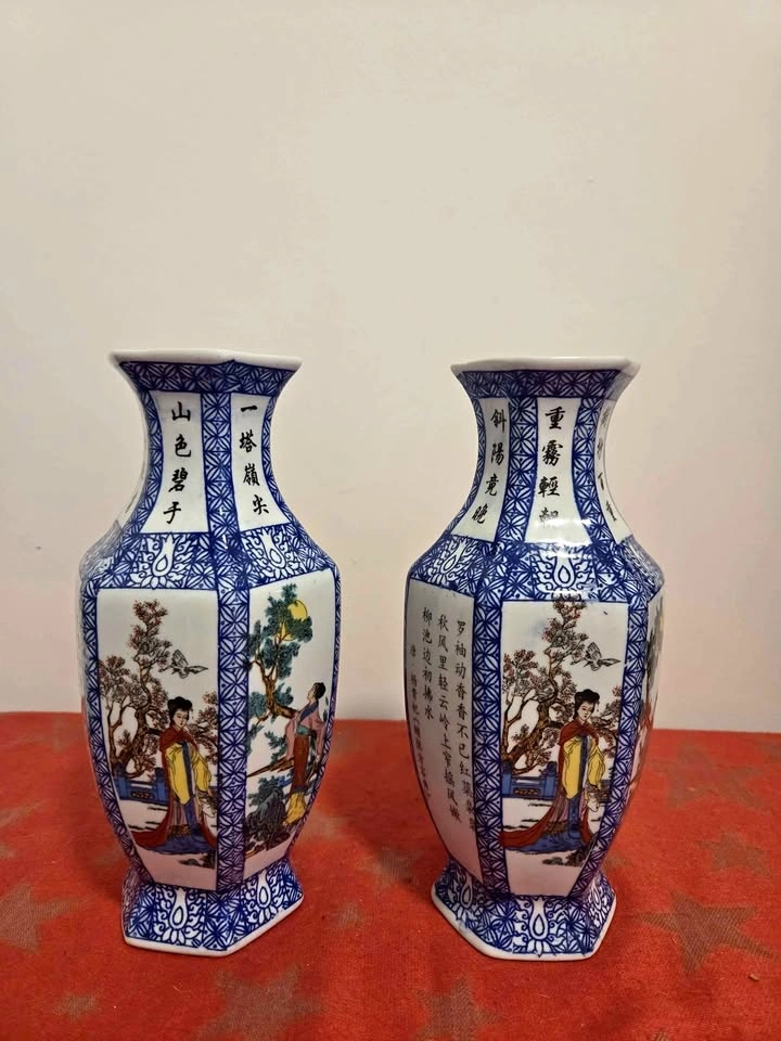 Pair of Vintage Jingdezhen Blue and White Chinoiserie Vases, 9.2