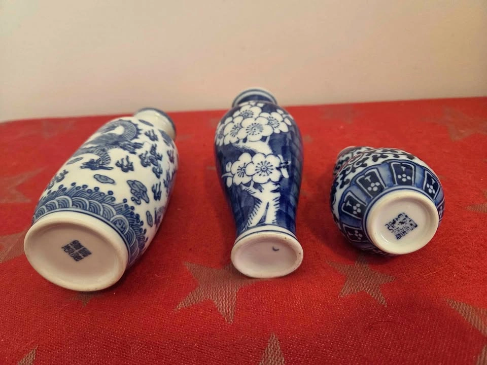 Vintage Blue and White Vases, 5.75" and 4" - photo 5