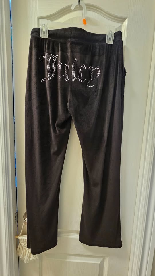 Juicy Couture Velour Pocket Bling Flare Pants - photo 3