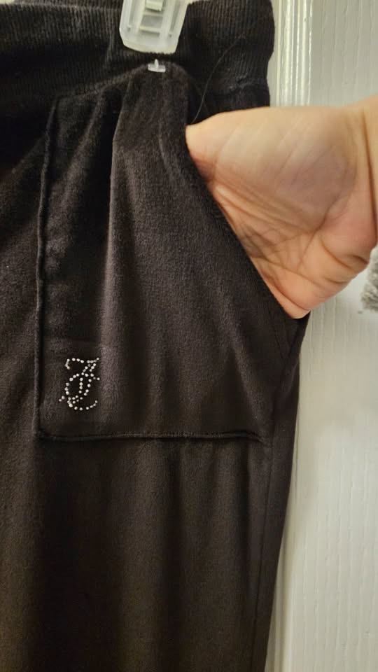 Juicy Couture Velour Pocket Bling Flare Pants - photo 4