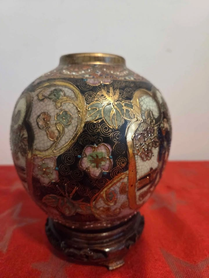 Vintage Satsuma Vase - photo 2