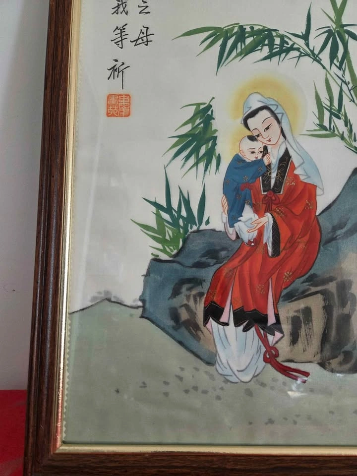 Guan Yin and Child Painting on Silk - photo 5