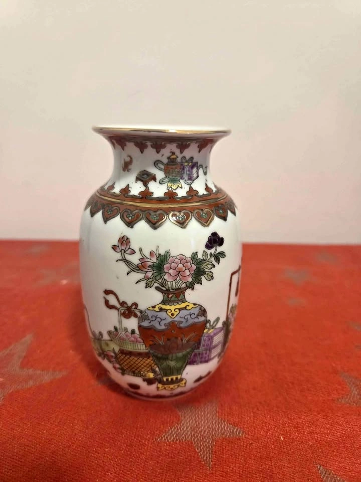 Vintage Chinese Hand-painted Porcelain Vase w/Butterflies & Flor