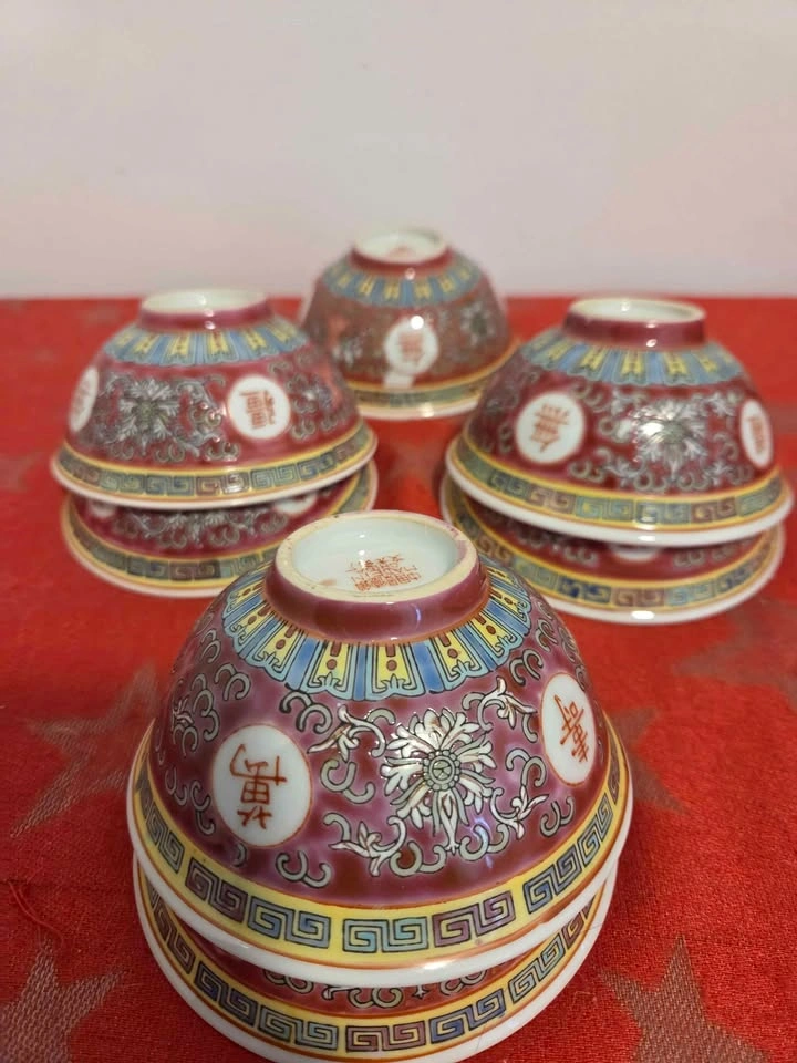 Set of 7 Vintage Jingdezhen Mun Shou Famille Rose Bowls - photo 2