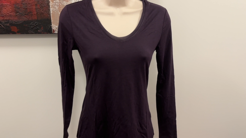 Banana Republic Petite XS NWOT Plum Long Sleeve Knit Top - photo 2
