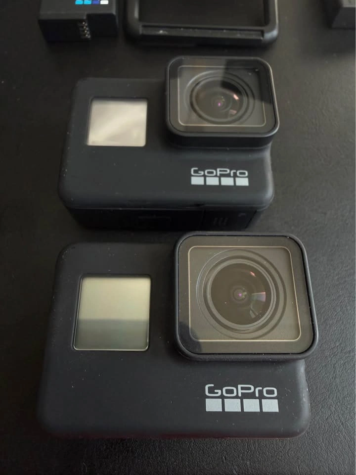 GoPro HERO7 Black Bundle – 2 Cameras + 7 Batteries - photo 5