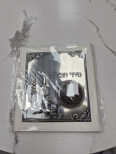 Cloves With Booklet In White - photo 2