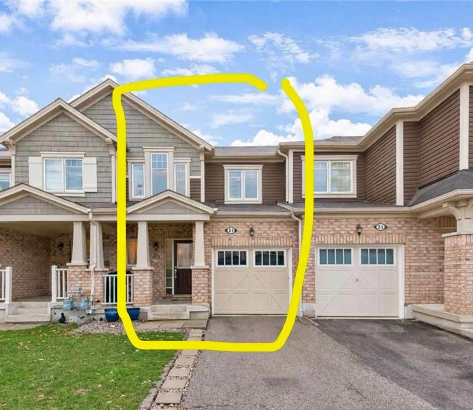 3 Beds 3 Baths - Townhouse