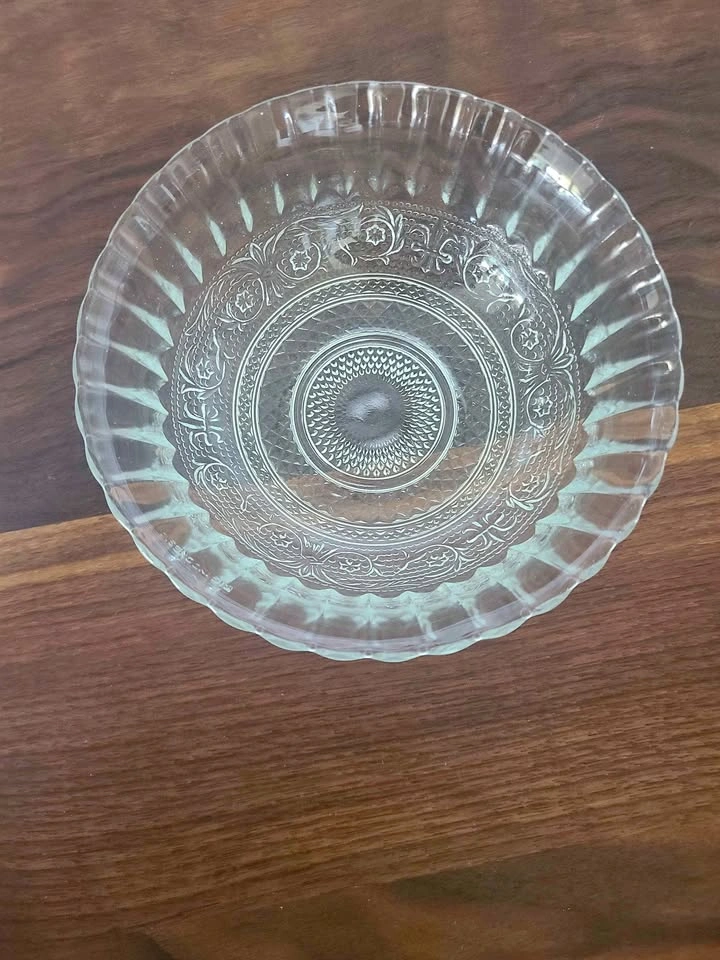 Vintage Etched Clear Glass Floral Bowl $12 for both