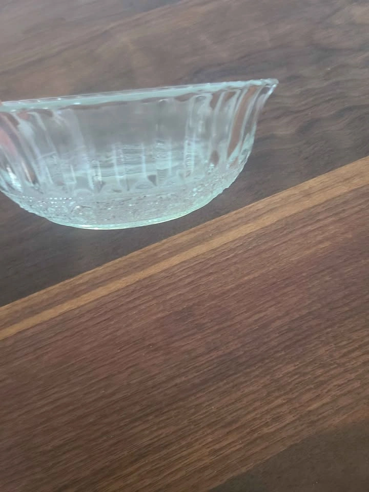 Vintage Etched Clear Glass Floral Bowl $12 for both - photo 3