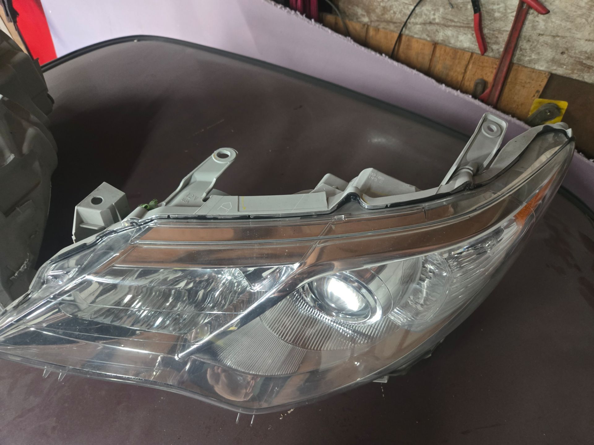 Toyota Camry Hybrid XLE Headlights Halogen Chrome Projector - photo 2