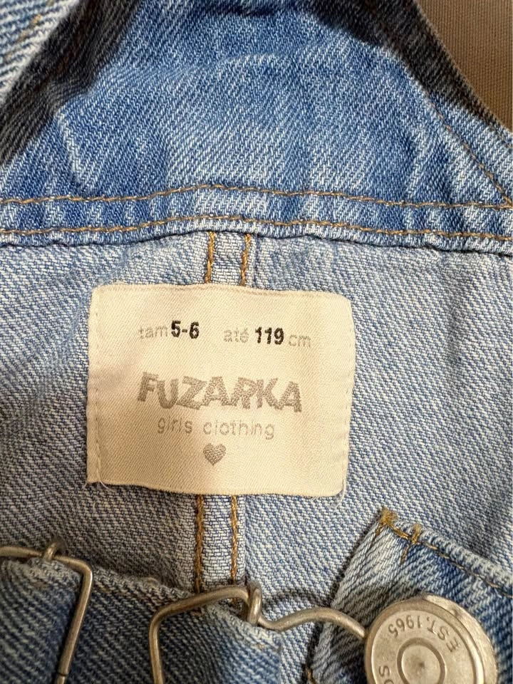 Pre-Loved Girls Daisy Denim Overall Dress | Size 5-6 - photo 3