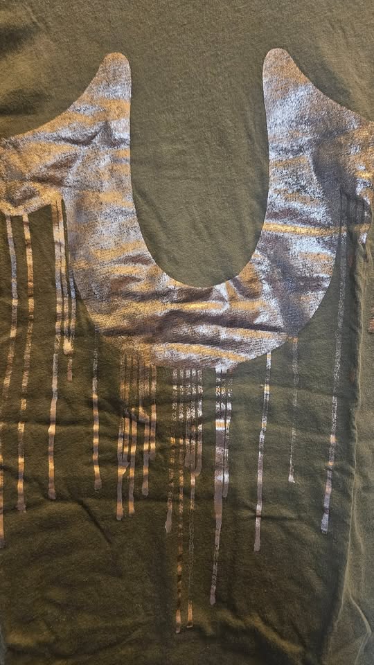 BNWOT True Religion Logo T Shirt - photo 2