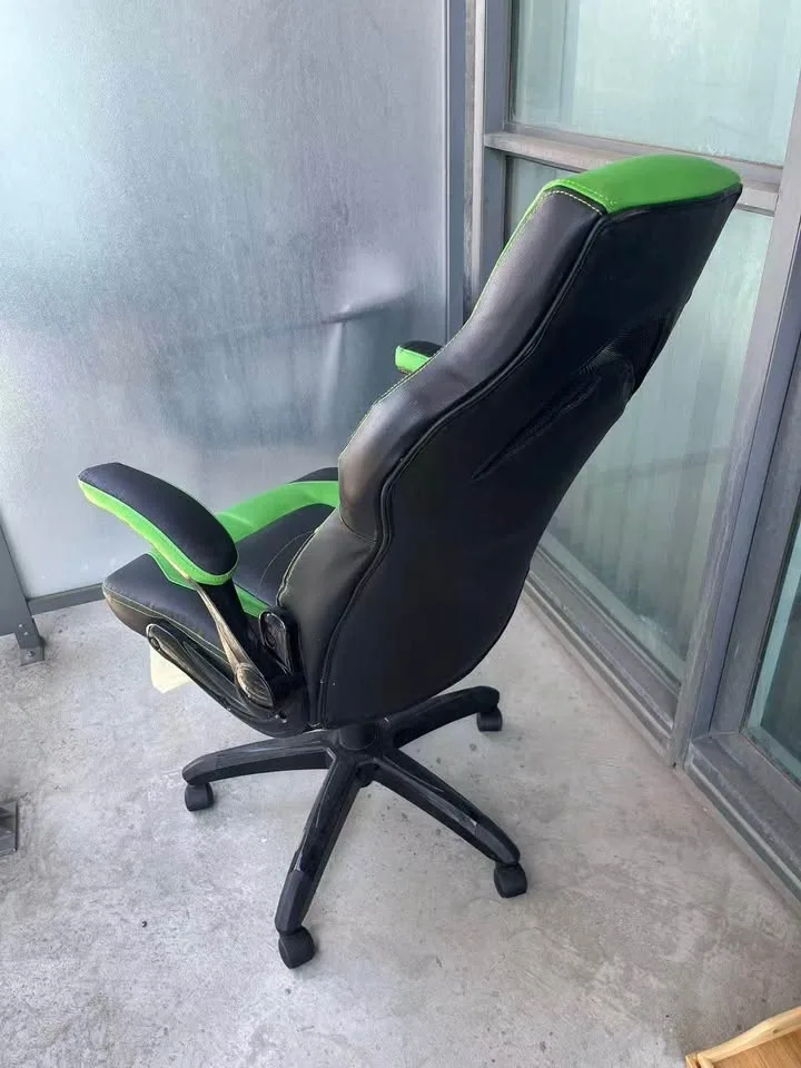 Emerge Vortex Bonded Leather Gaming Chair - photo 3