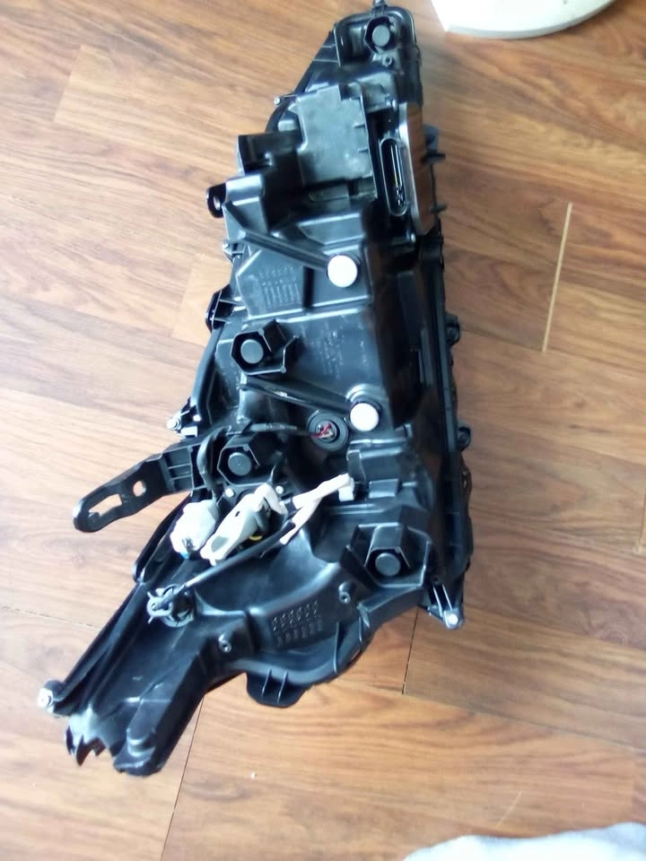 2019 Lexus 350Z headlight - photo 4