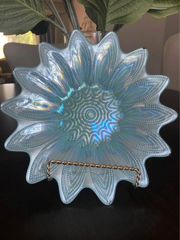 Vintage Opalescent Blue Spoke & Wheel Glass Bowl - photo 2