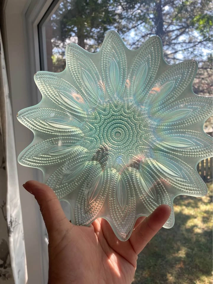 Vintage Opalescent Blue Spoke & Wheel Glass Bowl - photo 5