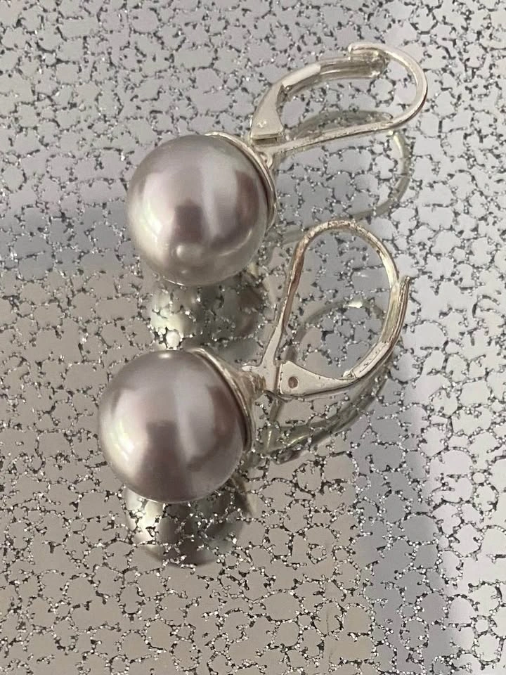 Grey Faux Pearl Leverback Earrings - photo 3
