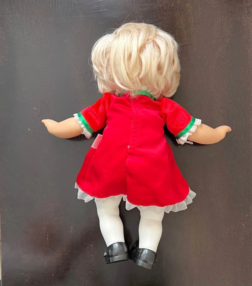 Fisher Price Little Mommy Holiday Party Doll 2007 Mattel - photo 3