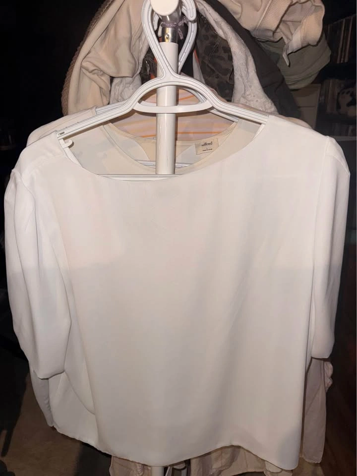 Babaton White V-Neck Blouse - photo 3