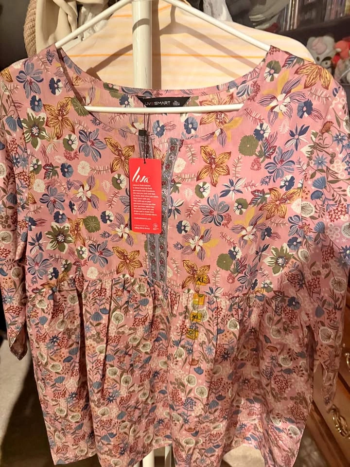 Live Smart Floral Tunic Top Size XL