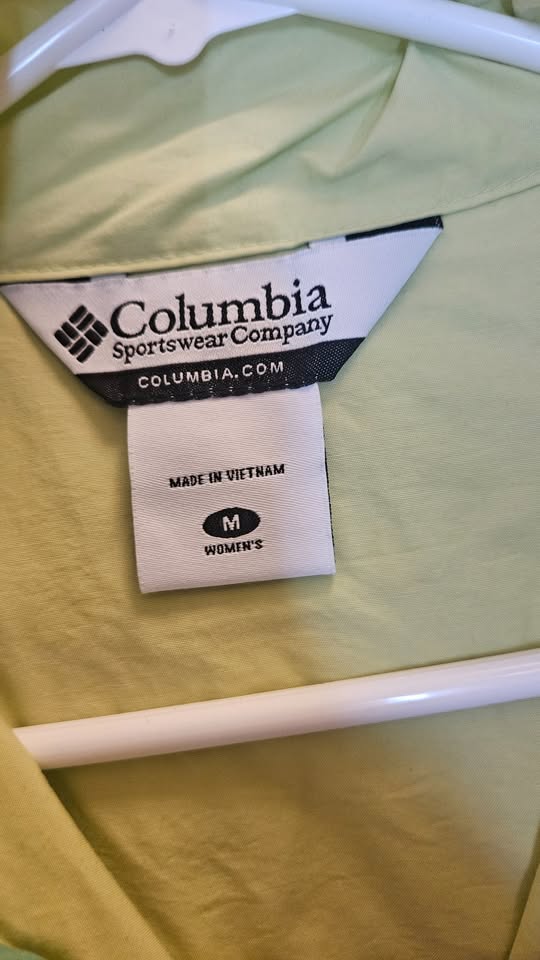 Columbia Light Pullover Hooded Wind breaker jacket - photo 2