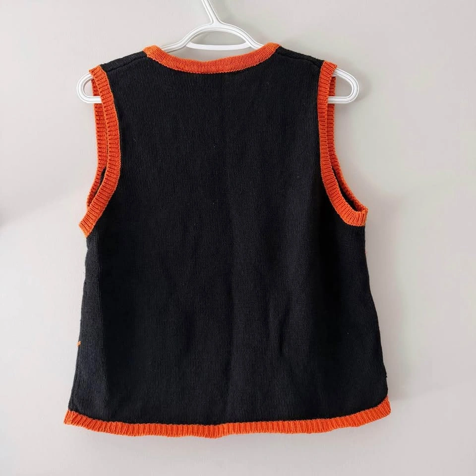 Vintage Embroidered Halloween Bear Vest/Sweater - Size Medium - photo 3