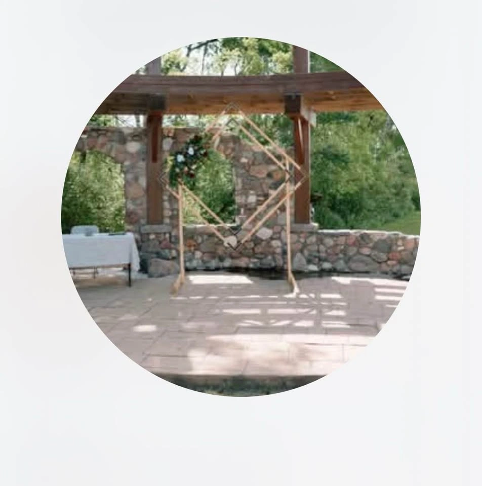 Wedding Arch - photo 2