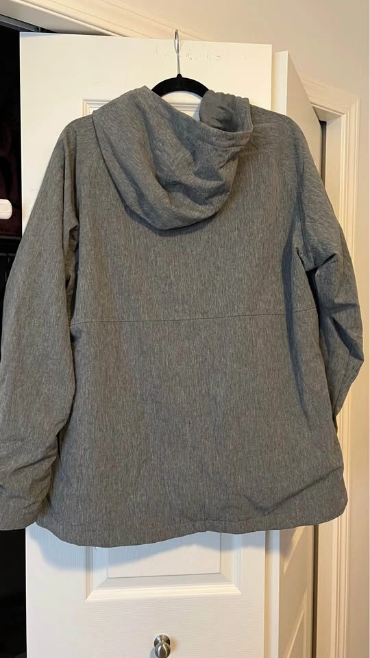 Kirkland Signature Softshell Jacket Water Repellent & Wind Resis - photo 2