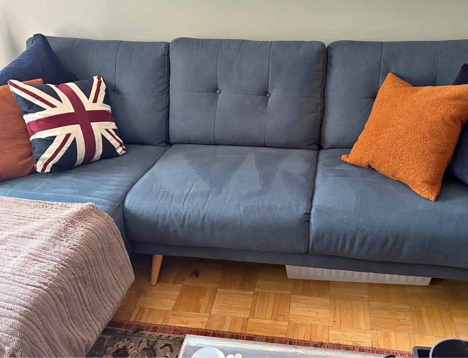 Blue couch with chaise. Need gone asap -$350 OBO