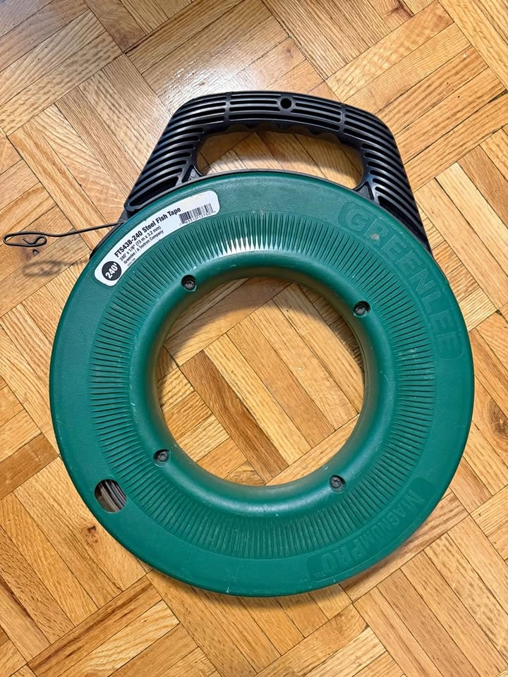 GREENLEE MAGNUMPRO Steel Fish Tape – 240 ft (Like New)