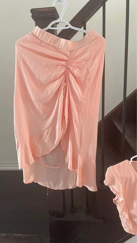 NWOT coral peach ruched two piece - photo 2